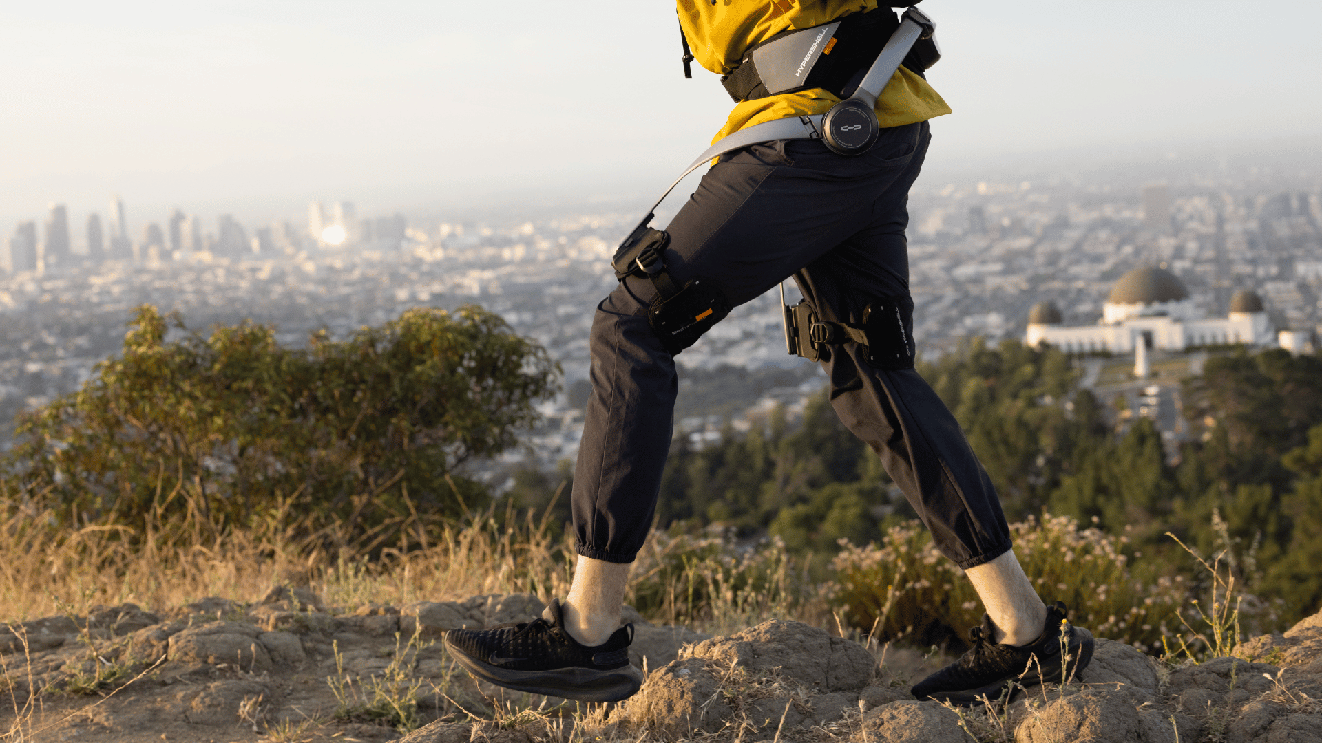 Hypershell X Pro S – Der vielseitige Einstieg in intelligentes Outdoor-Exoskelett